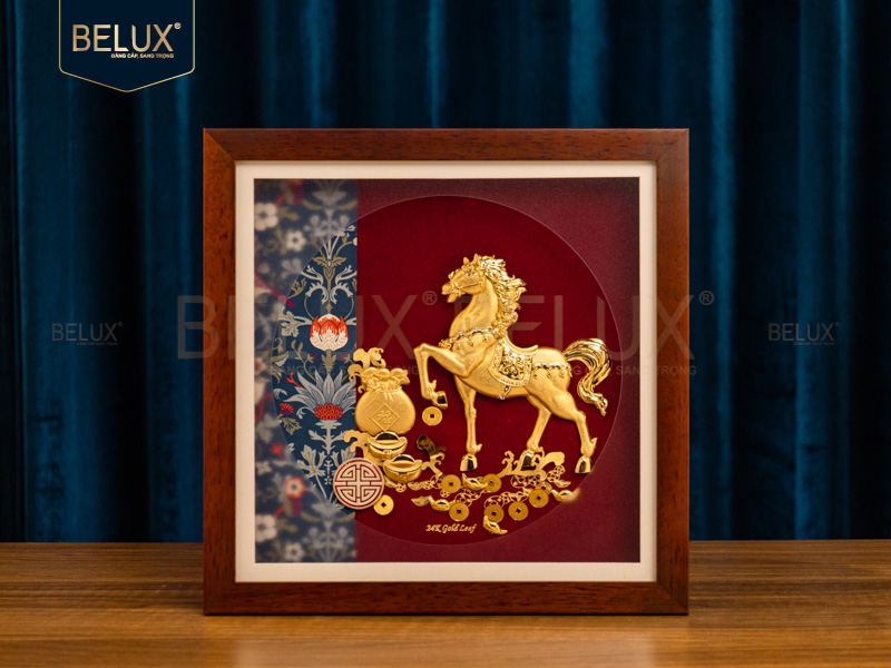 Ảnh Tranh quà tặng bát mã dát vàng 24k 30x30cm