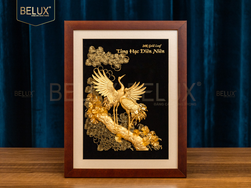 Ảnh Tranh Tùng Hạc diên niên dát vàng 24k 32x25cm