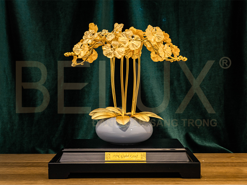 Ảnh Chậu Lan Tròn Ngọc Bích 6 Cành Dát Vàng 24k