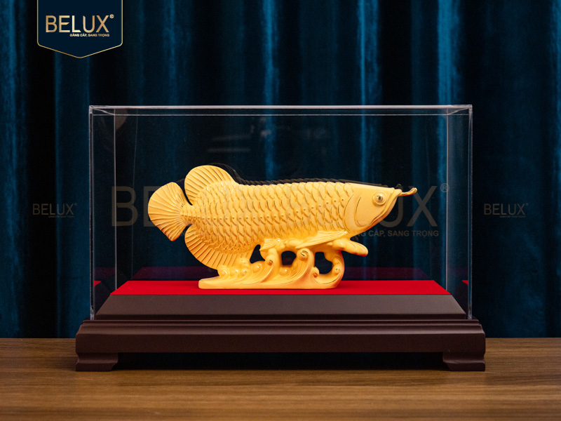 Ảnh Tượng Cá Rồng dát vàng cát 23.5x5x10.5cm