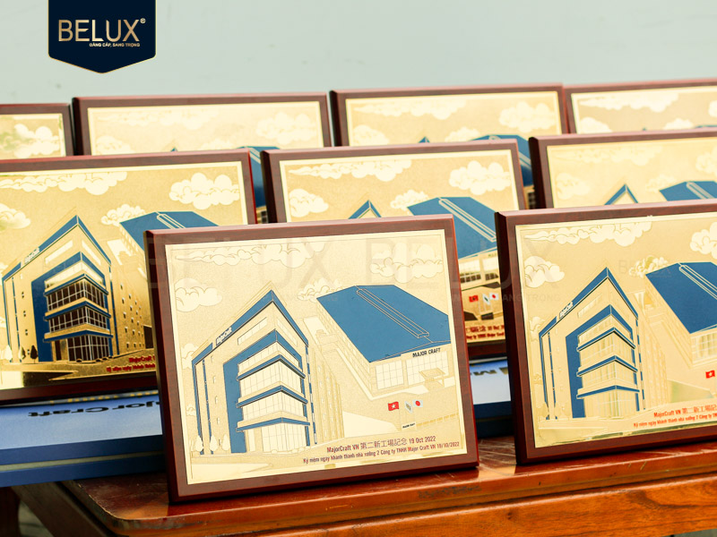 Ảnh Lô tranh Tòa Nhà MAJOR CRAFT 32x25cm bằng đồng