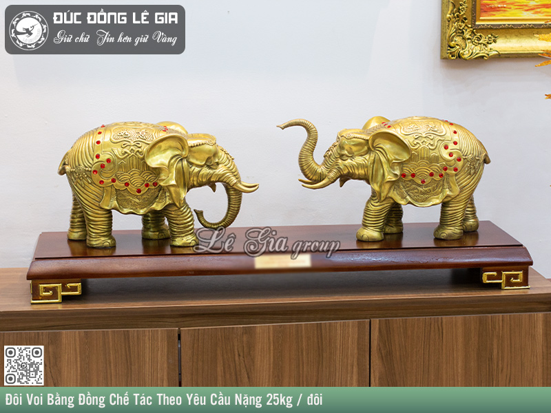 Tượng voi mang ý nghĩa chúc sếp bền bỉ và may mắn