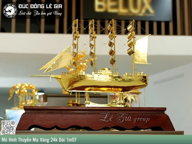 Mô hình thuyền buồm là vật phẩm phong thủy giúp đón vận may và các dự án lớn