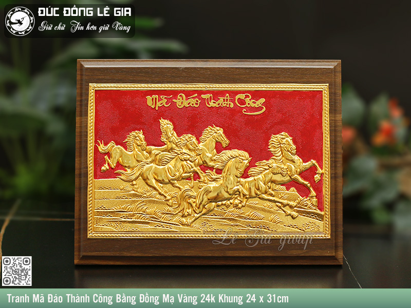 Hình ảnh tám chú ngựa dũng mãnh biểu trưng cho sự đồng lòng tiến về phía trước