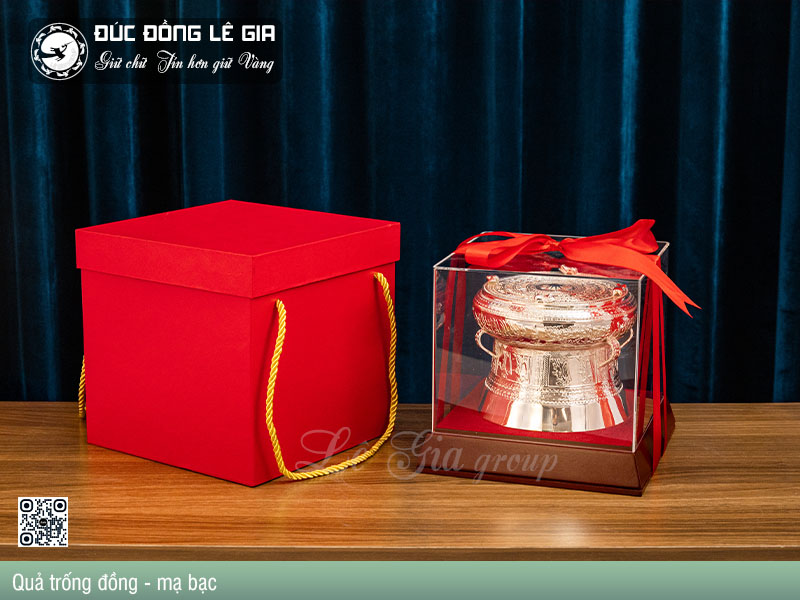 Trống đồng là biểu tượng tinh hoa văn hóa Việt Nam