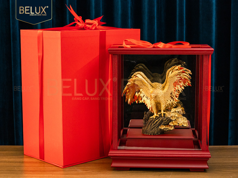Ảnh Tượng đại bàng tung cánh dát vàng 24K Mẫu 2