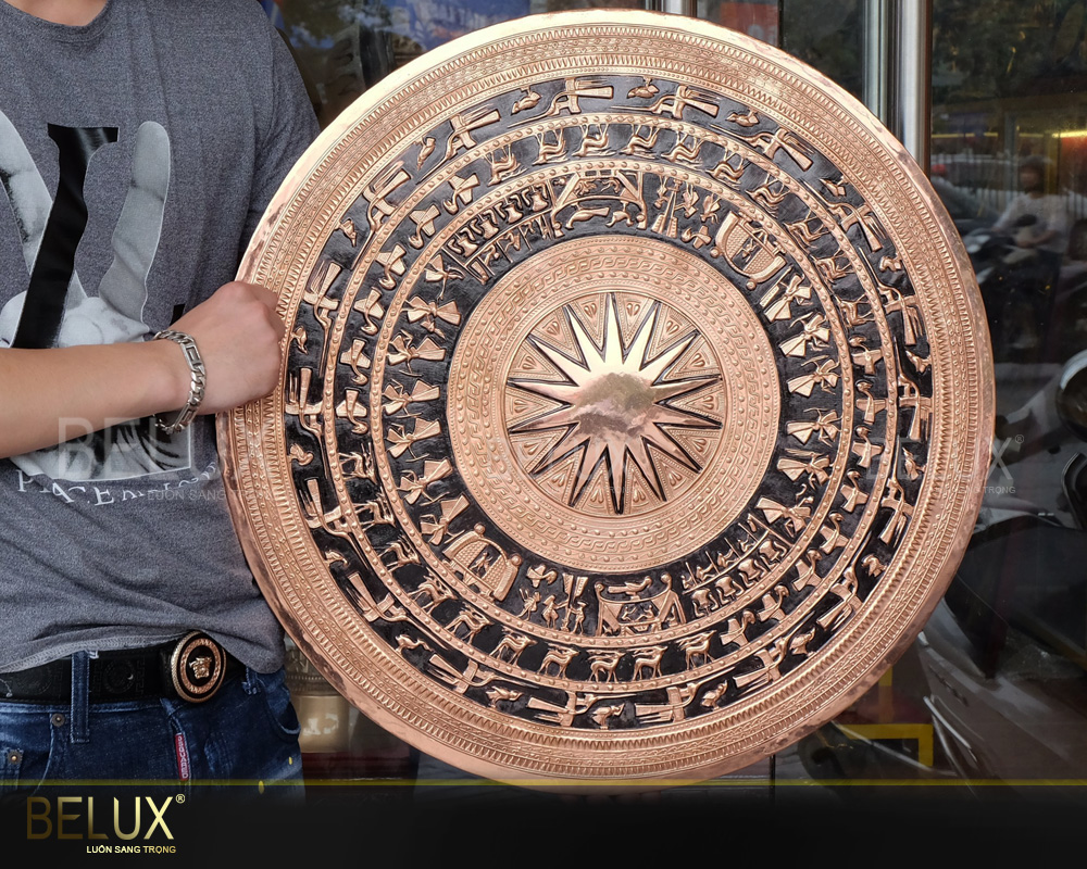 Ảnh Mặt Trống Đồng Thúc Tay Thủ Công Đồng Đỏ