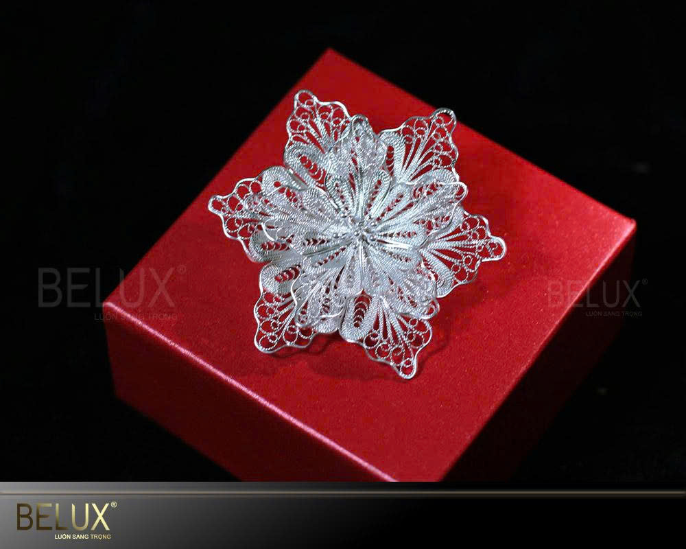 Ảnh Hoa Cài Áo Mẫu 4