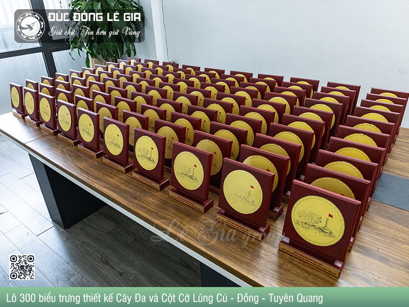 lo-300-bieu-trung-thiet-ke-bang-dong-tuyen-quang