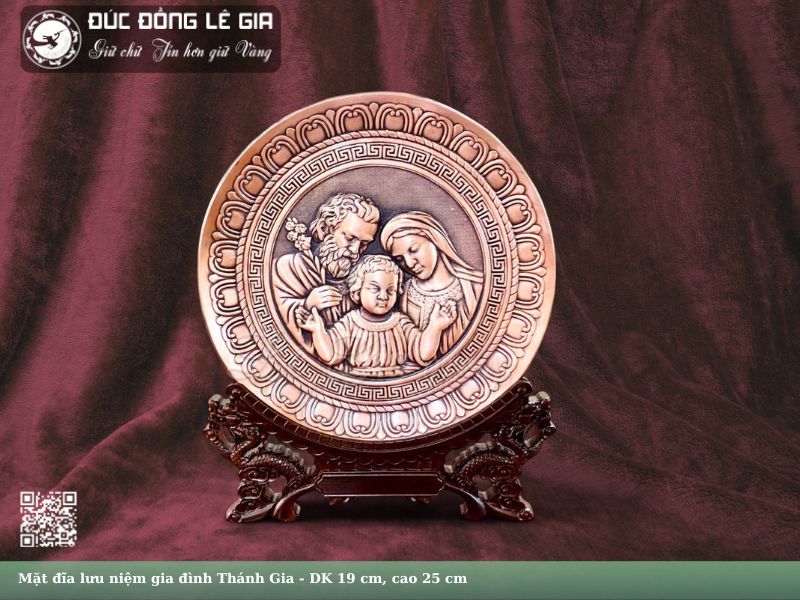 Mặt đĩa lưu niệm gia đình Thánh gia- M01