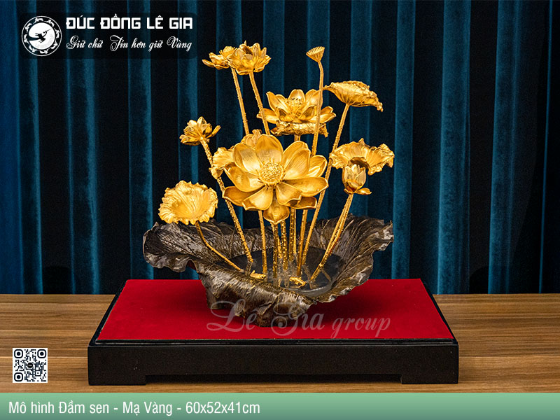 Đầm Sen Bằng Đồng Mạ Vàng - 60x52x41