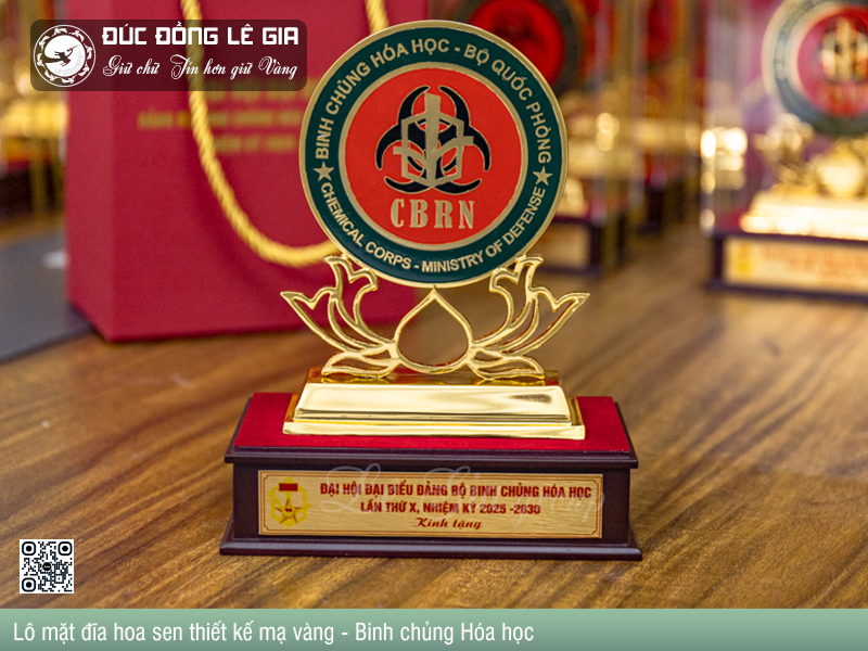 Ảnh Hoàn Thiện Lô mặt đĩa mạ vàng - Binh chủng Hóa học