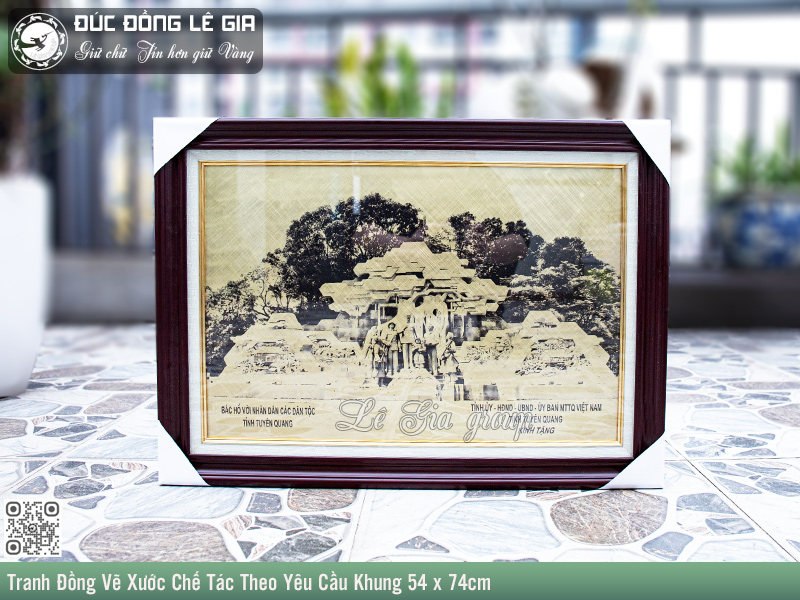 Tranh Đồng Vẽ Xước Bác Hồ Với Nhân Dân Các Dân Tộc Tỉnh Tuyên Quang