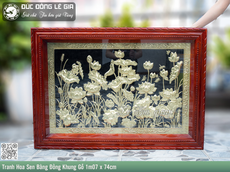 Tranh Hoa Sen Bằng Đồng Khung Gỗ 1m07 x 74cm