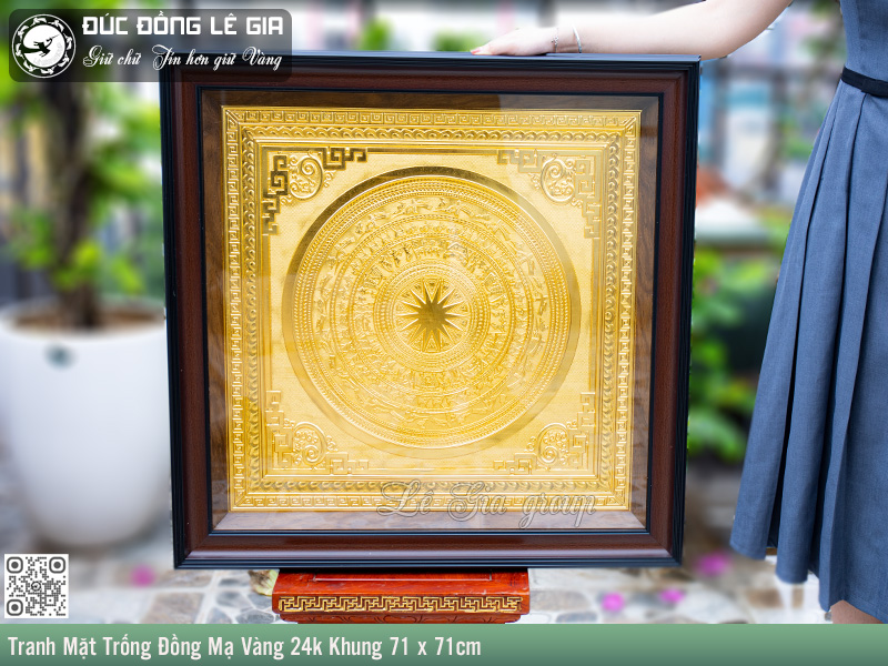 Tranh Mặt Trống Đồng Mạ Vàng 24k Khung 71 x 71cm ( Không Tô Nền )