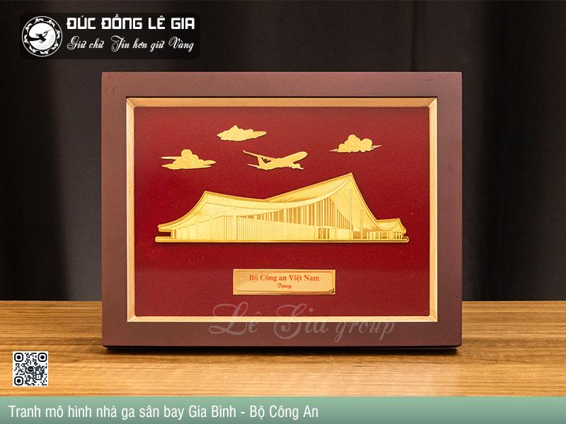 Tranh mô hình nhà ga sân bay Gia Bình - Bộ Công An