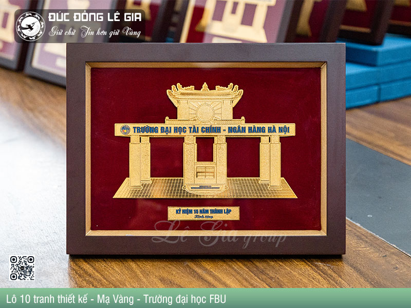 Trannh Quà Tặng Mạ Vàng 24k Chế Tác Theo Mẫu Yêu Cầu - Trường Đại Học Tài Chính Ngân Hàng