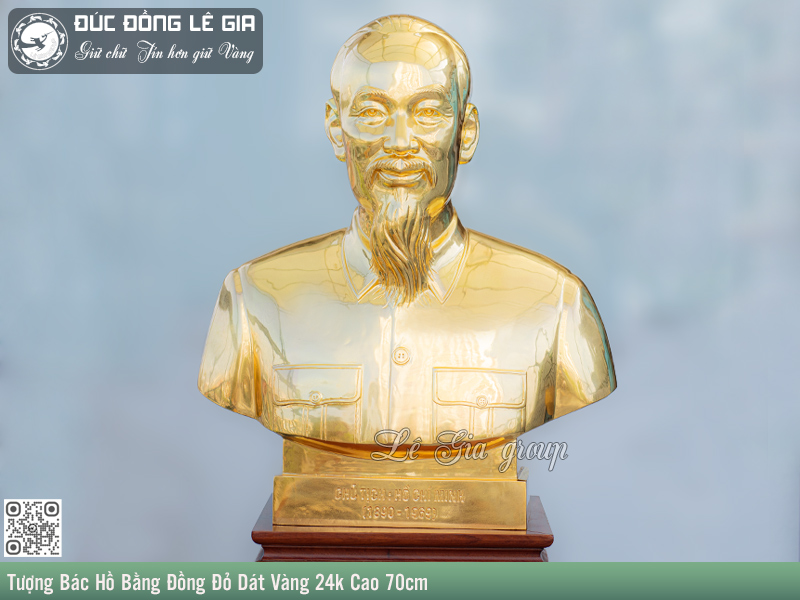 tuong-bac-chan-dung-dat-vang