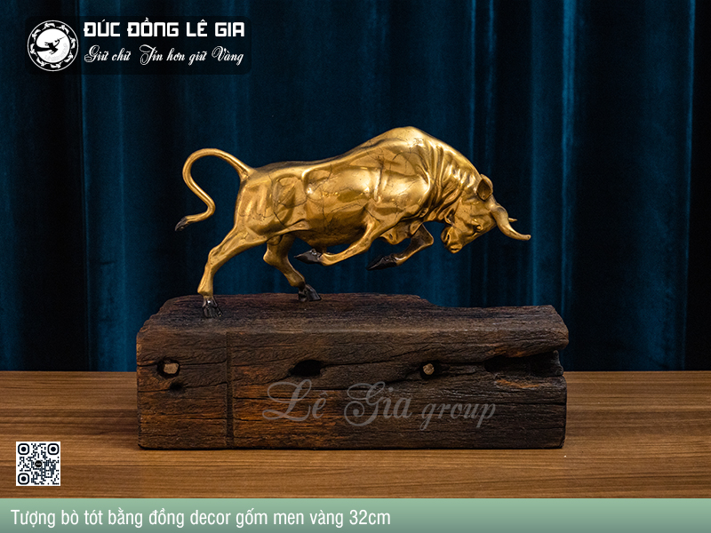 Tượng bò tót bằng đồng decor gốm men vàng 32cm