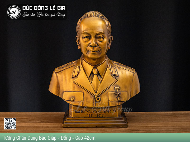 Tượng Chân Dung Bác Giáp Bằng Đồng Vàng - Cao 42cm
