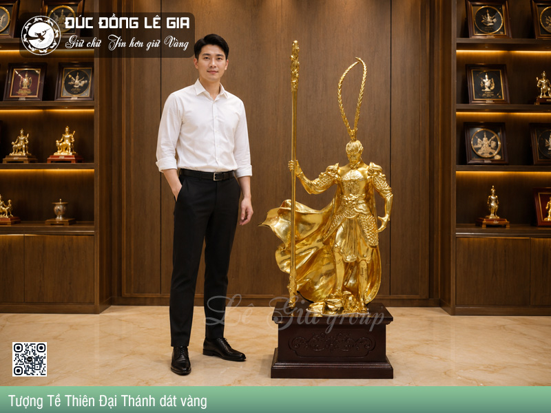 Tượng Tôn Ngộ Không - Dát vàng - cao 90cm