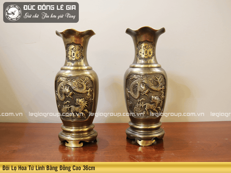 Lọ lộc bình bằng đồng nguyên khối