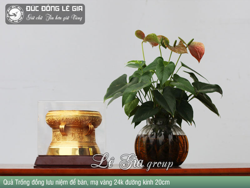 Quả trống đồng lưu niệm đk 20cm mạ vàng 24k