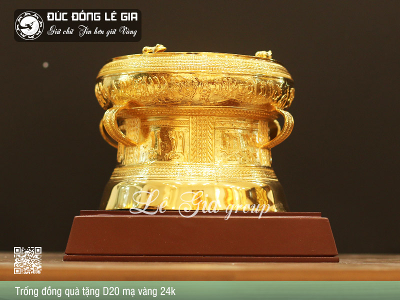 Quả trống đồng lưu niệm đk 20cm mạ vàng 24k