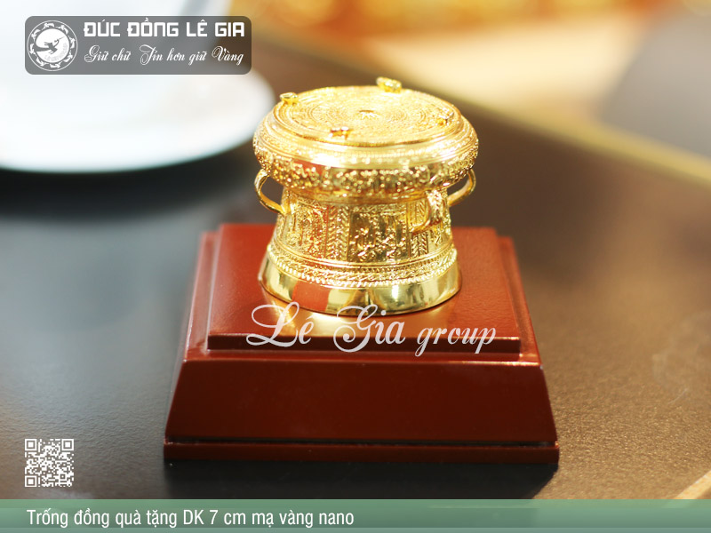 Trống đồng quà tặng mạ vàng D7 cm