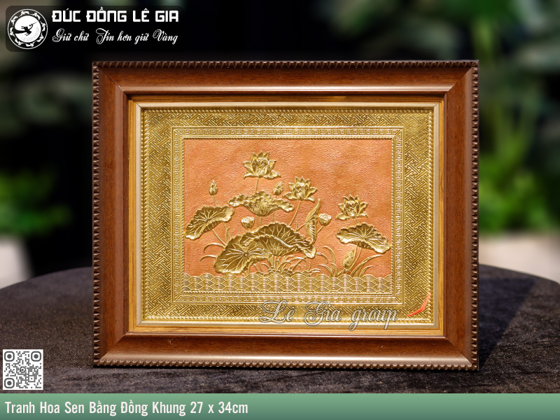 Tranh Hoa Sen Bằng Đồng Nền Nâu Khung 27 x 34cm