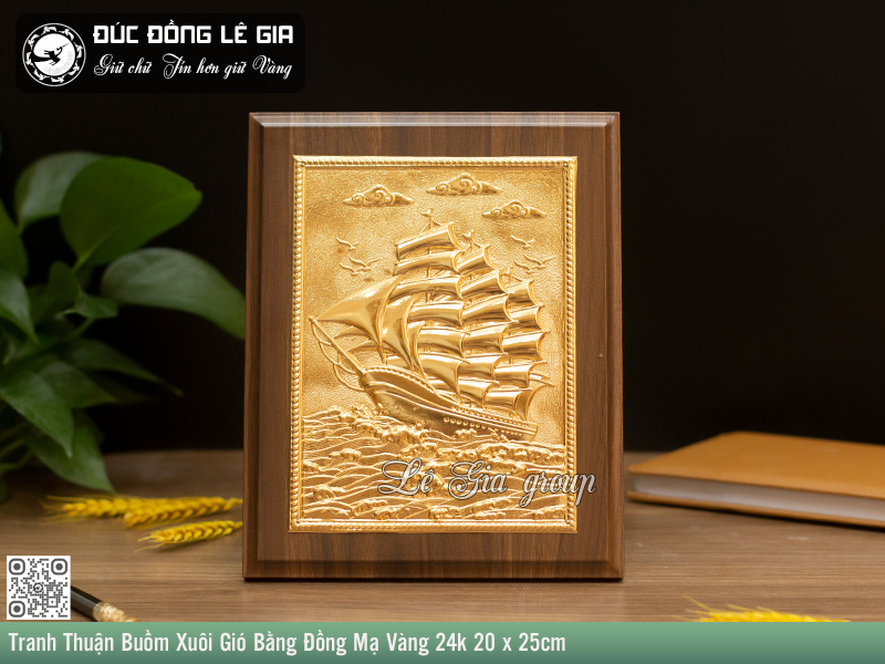 Tranh Thuận Buồm Xuôi Gió Bằng Đồng Mạ Vàng Khung Gỗ 25 x 20cm