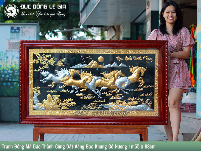 Tranh Mã Đáo Thành Công dát vàng bạc khung gỗ hương 1m55 x 88cm