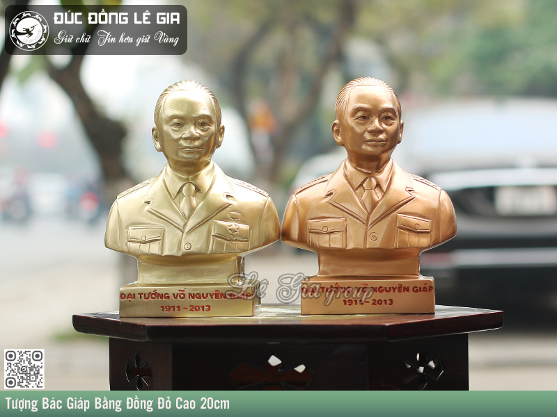 Ảnh Tượng Bác Giáp bằng đồng đỏ cao 20cm